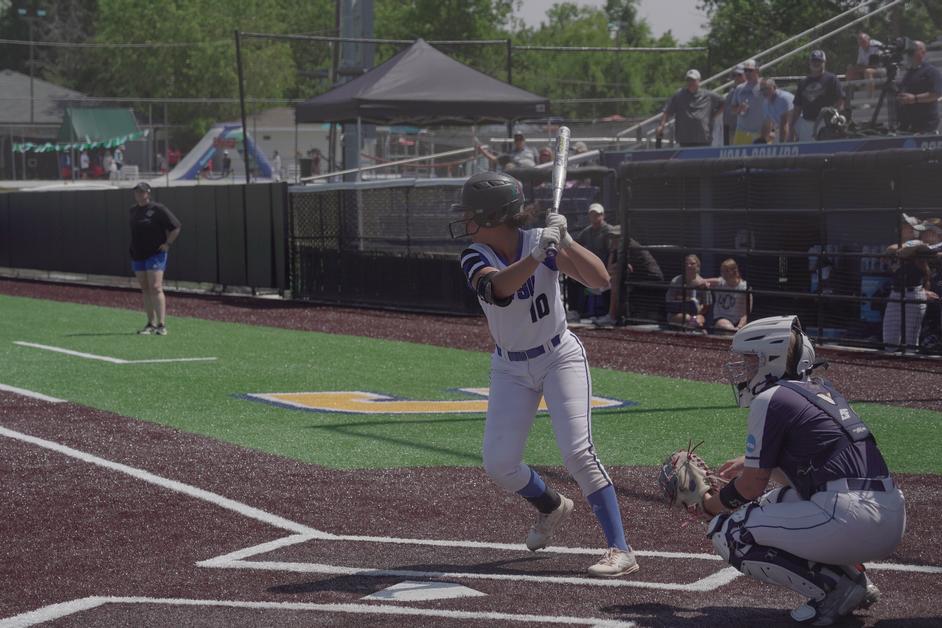 GVSU softball