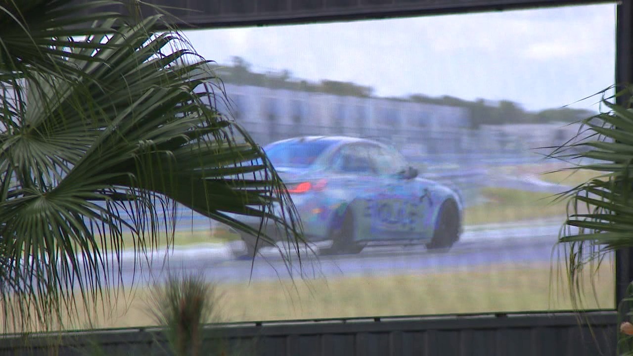 Waxler 515pm pkg Motor Enclave.jpg