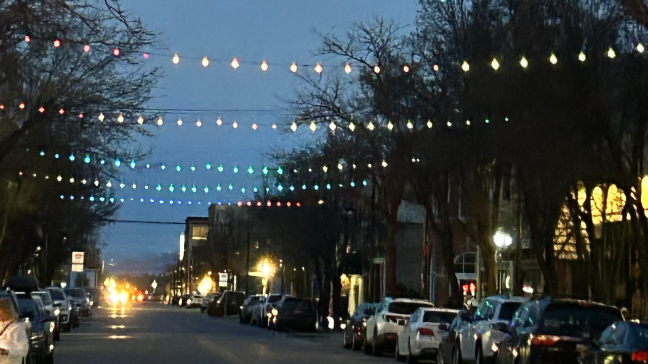 Parades, breakfast, Christmas Village and MORE happening across Utah this weekend!