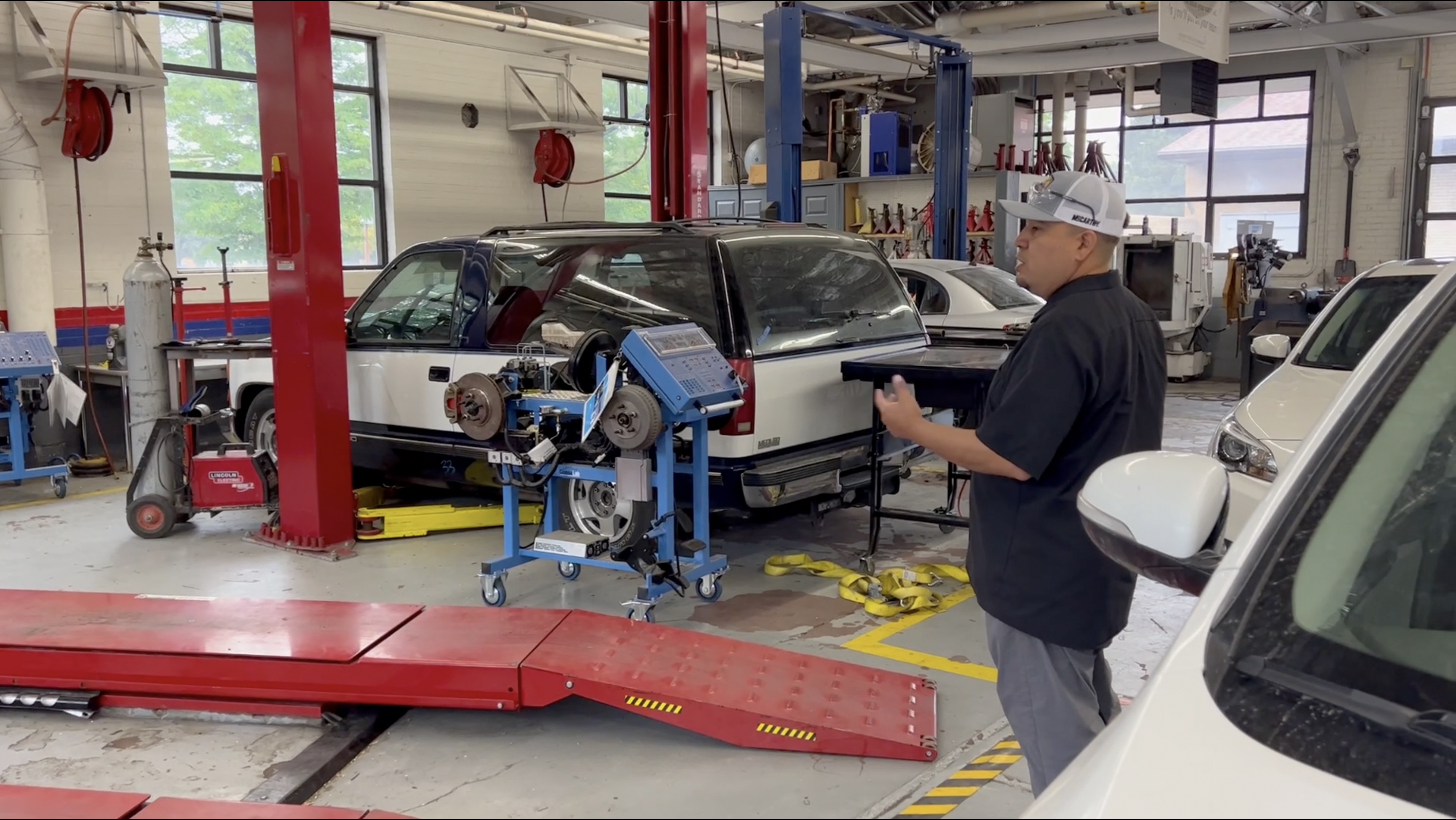 Pueblo based automotive tech program provides an affordable option for students 