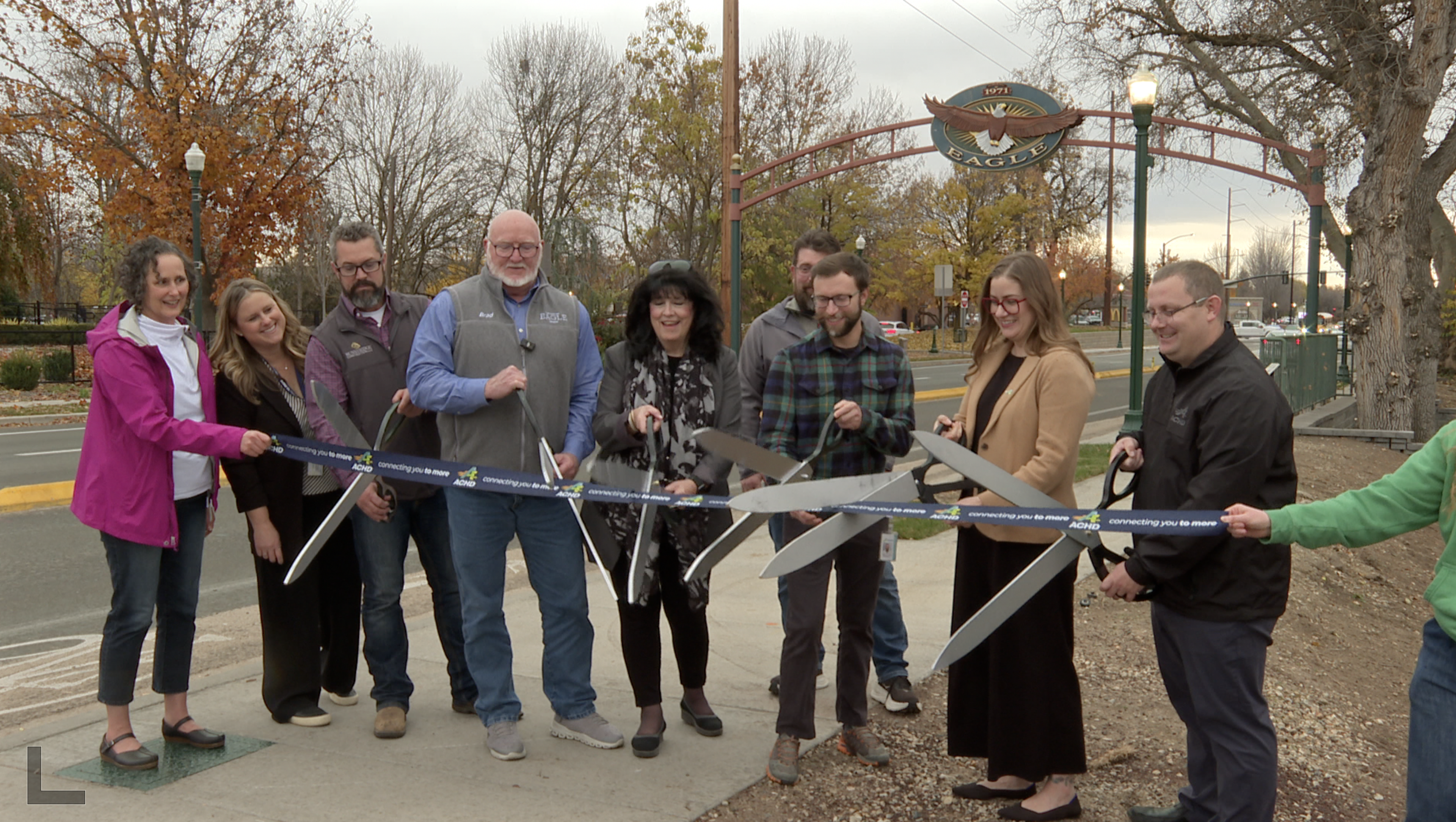 DowntownEagleRibbonCutting