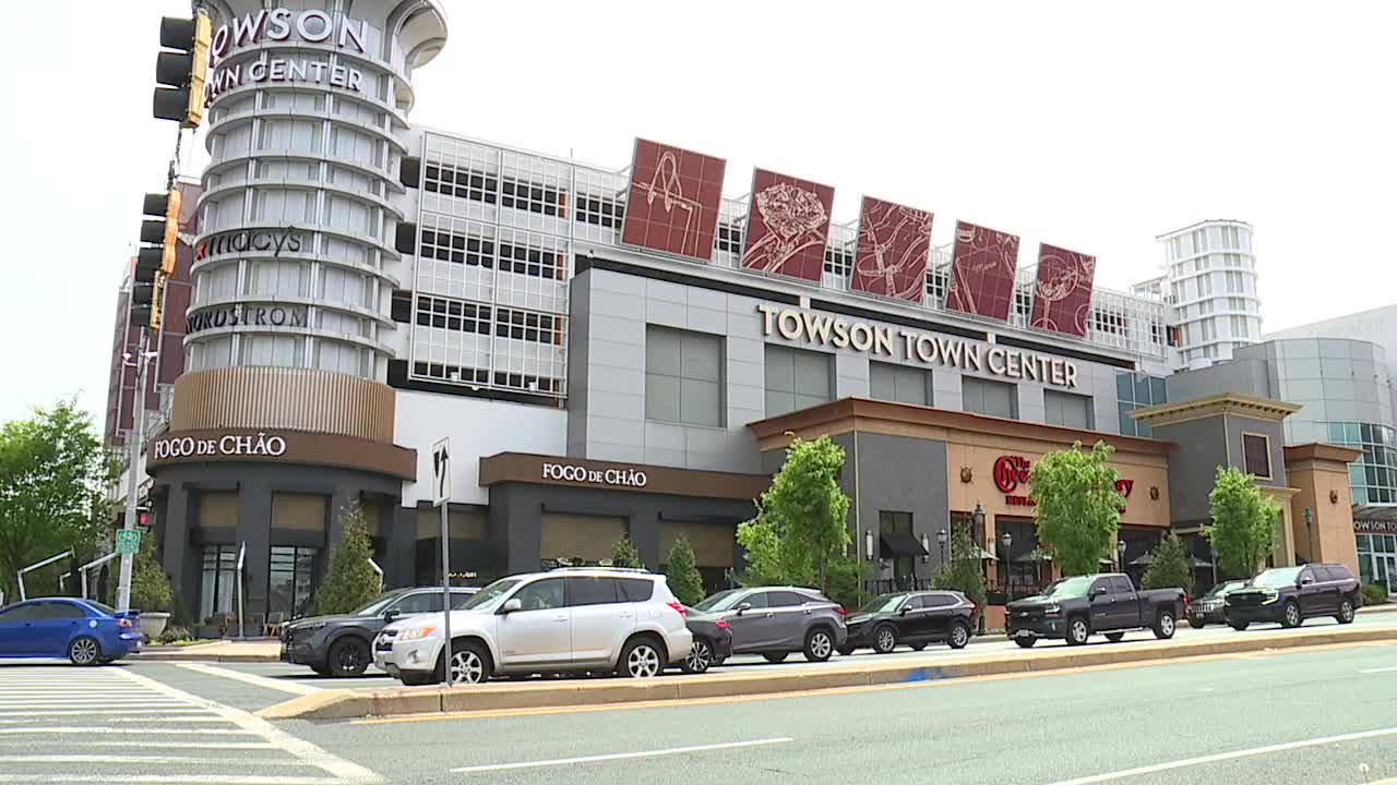 Officials question reason why Apple Store is leaving Towson Town Center