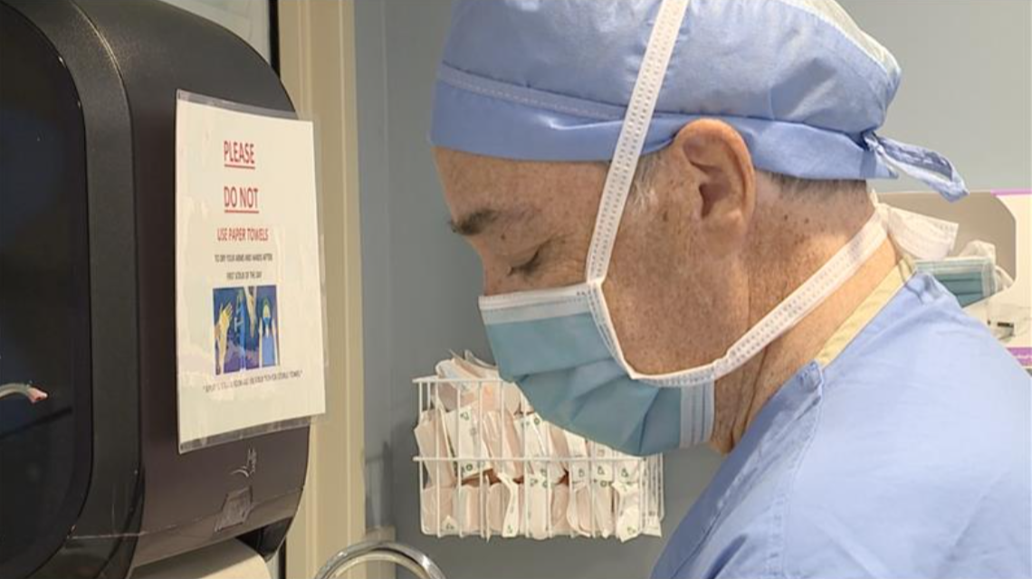 HCA Florida Brandon Hospital performs Tampa Bay's first slipped rib procedure using biodegradable plate 