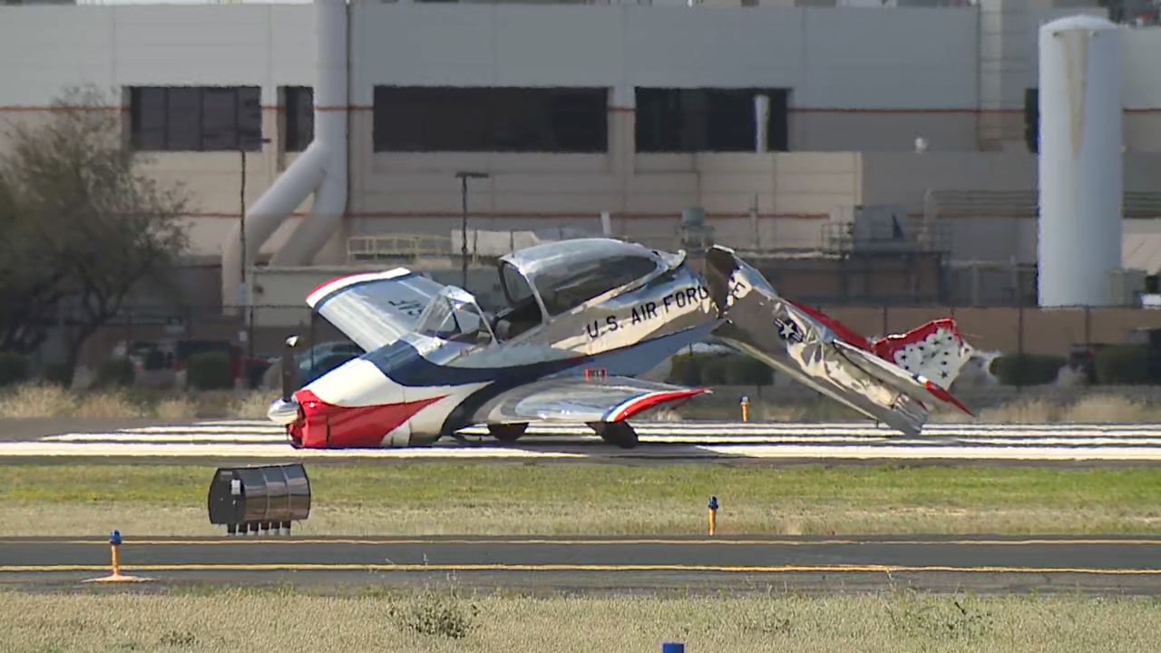 Mesa plane crash 3-17.jpg