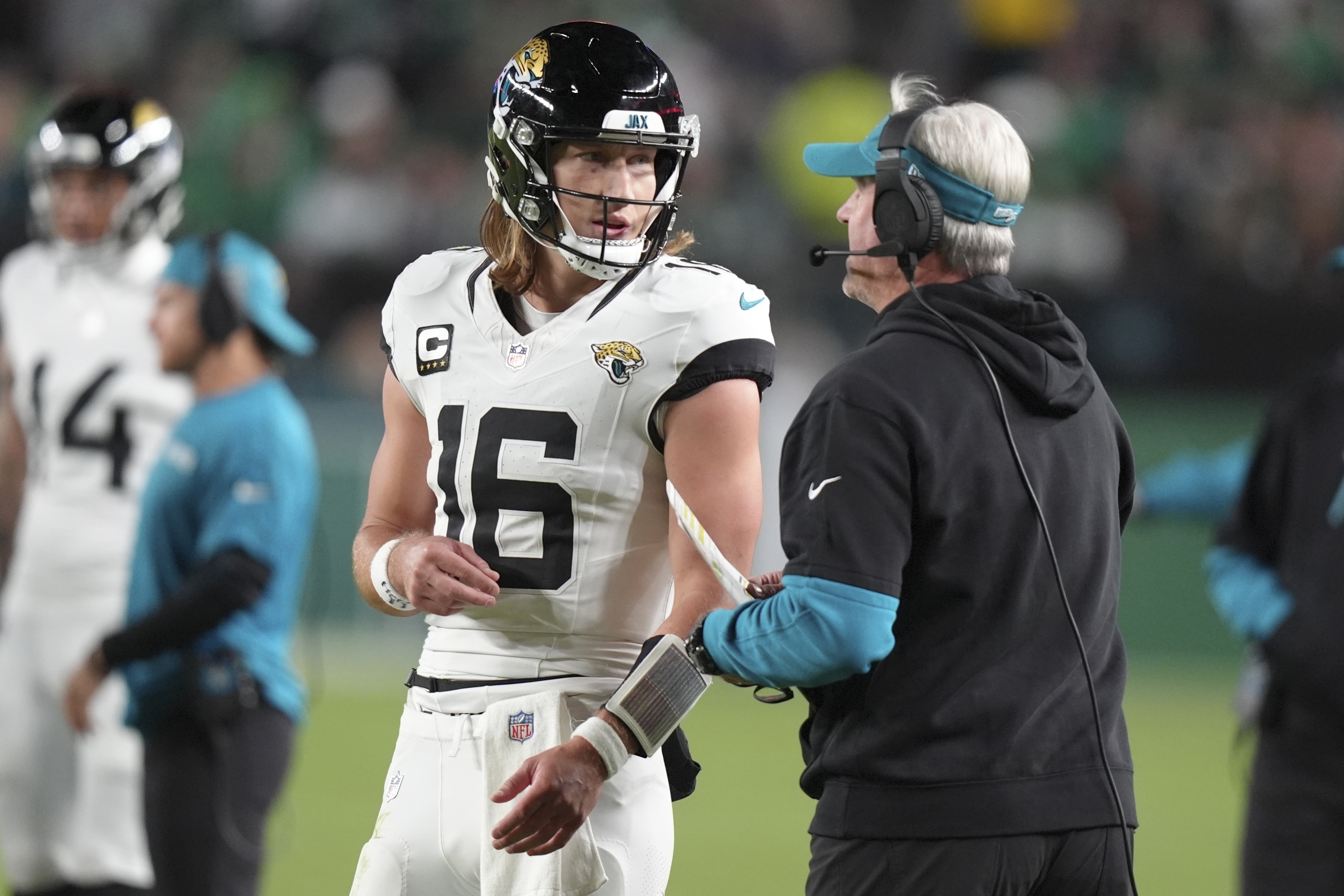 Jaguars Eagles Football