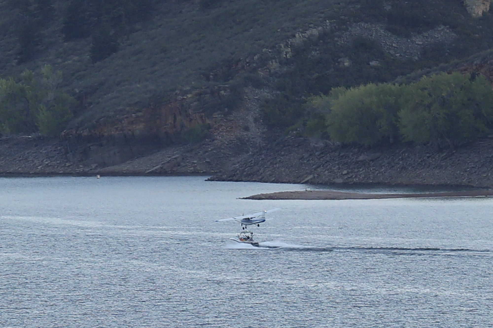 Plane Crash Buzzes Boaters