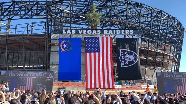 raiders12.jpg
