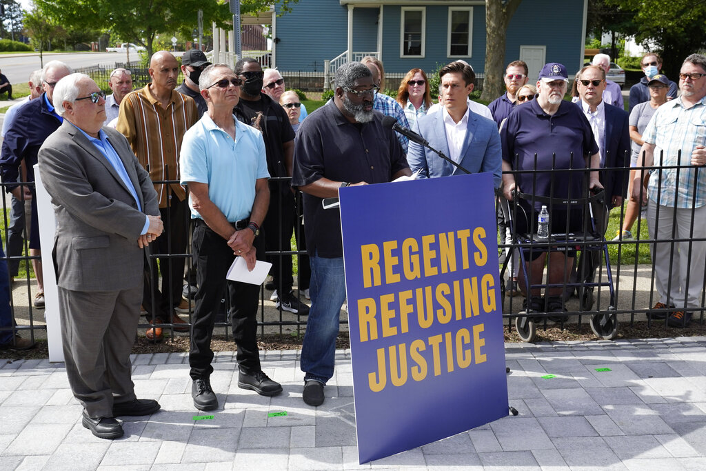 Robert Anderson victims protest
