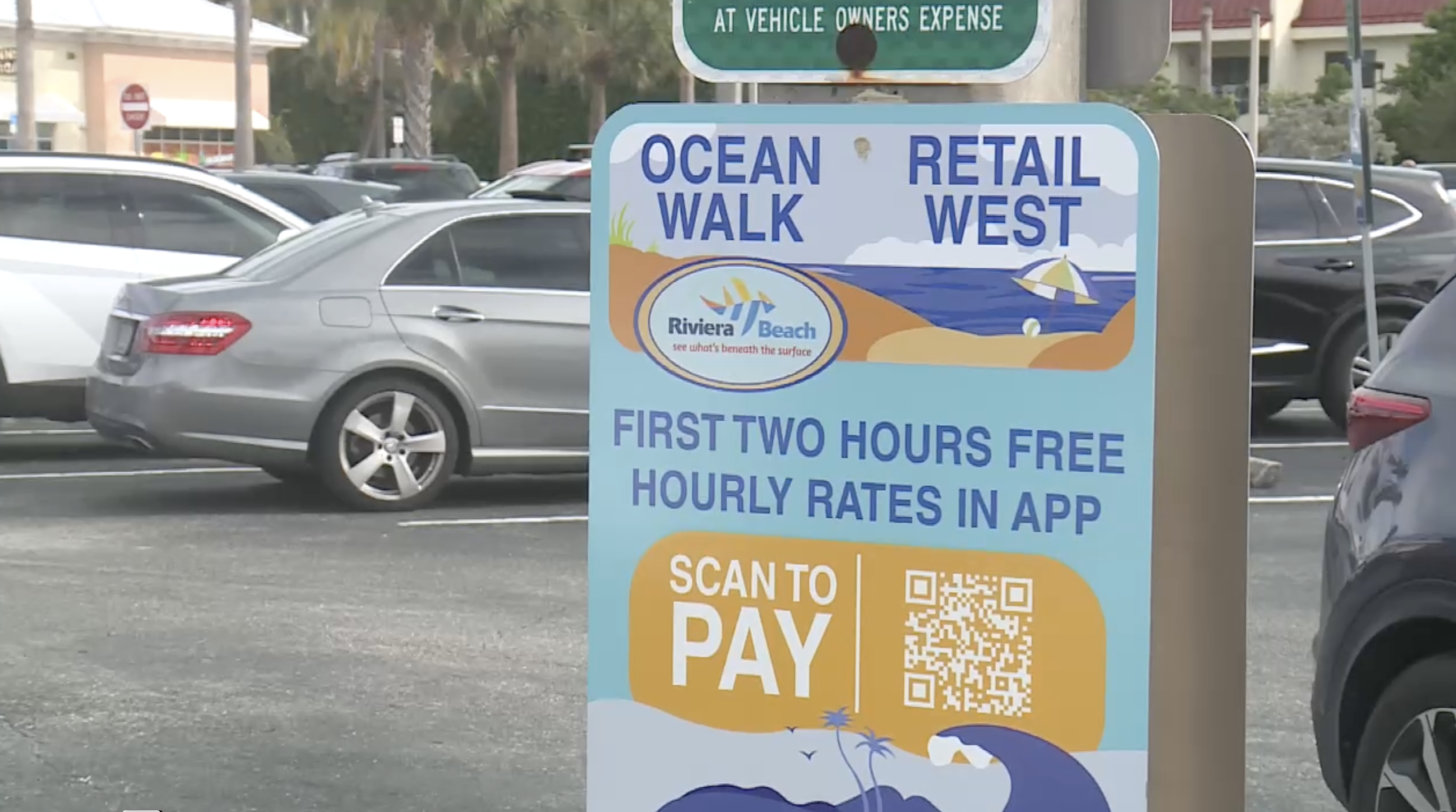 Parking sign at Ocean Walk on Singer Island