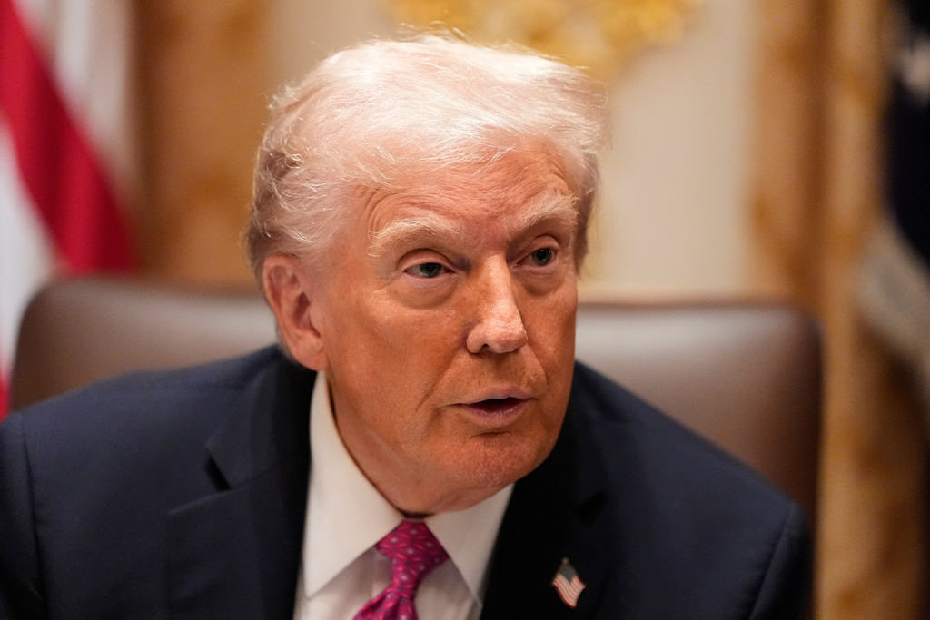 President Donald Trump speaks before a lunch with Ukraine's President Volodymyr Zelenskyy in the Cabinet Room of the White House, Friday, Oct. 17, 2025, in Washington. 