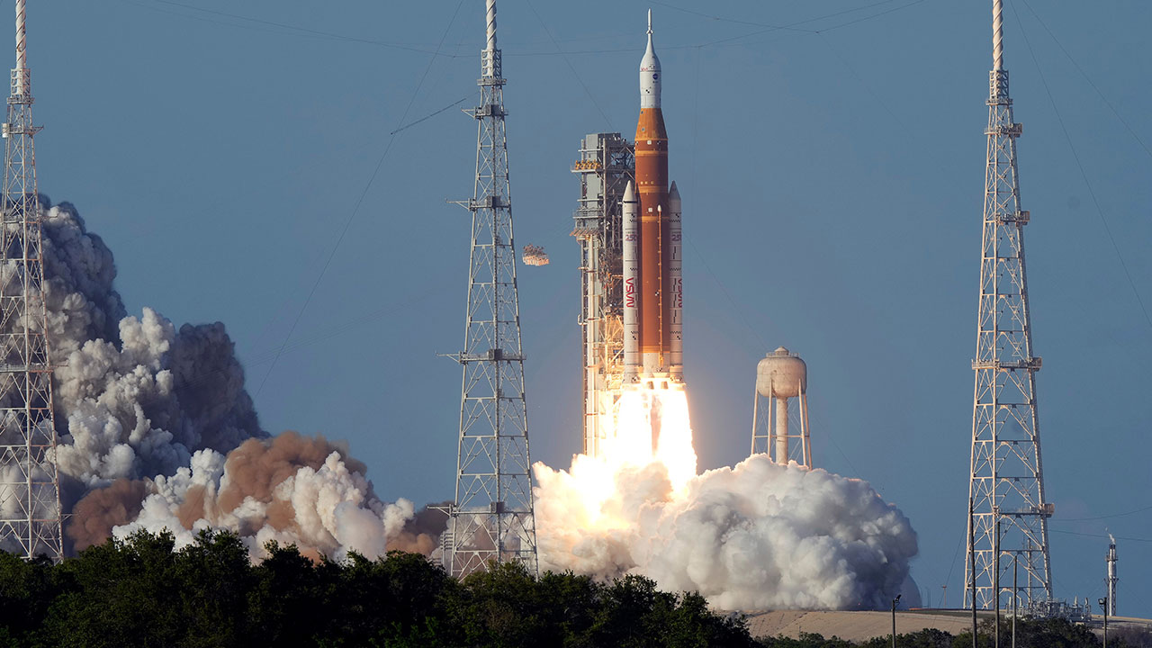 NASA's Artemis II moon rocket lifts off from the Kennedy Space Center's Launch Pad39-B Wednesday, April 1, 2026, in Cape Canaveral, Fla. (AP Photo/Chris O'Meara)