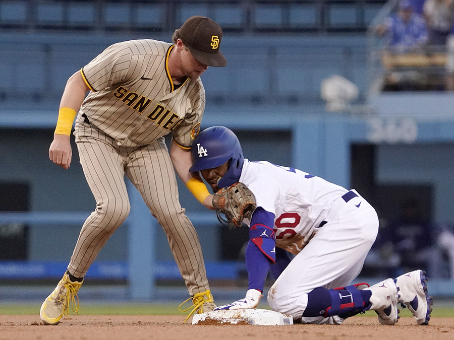 Jake Cronenworth,Mookie Betts