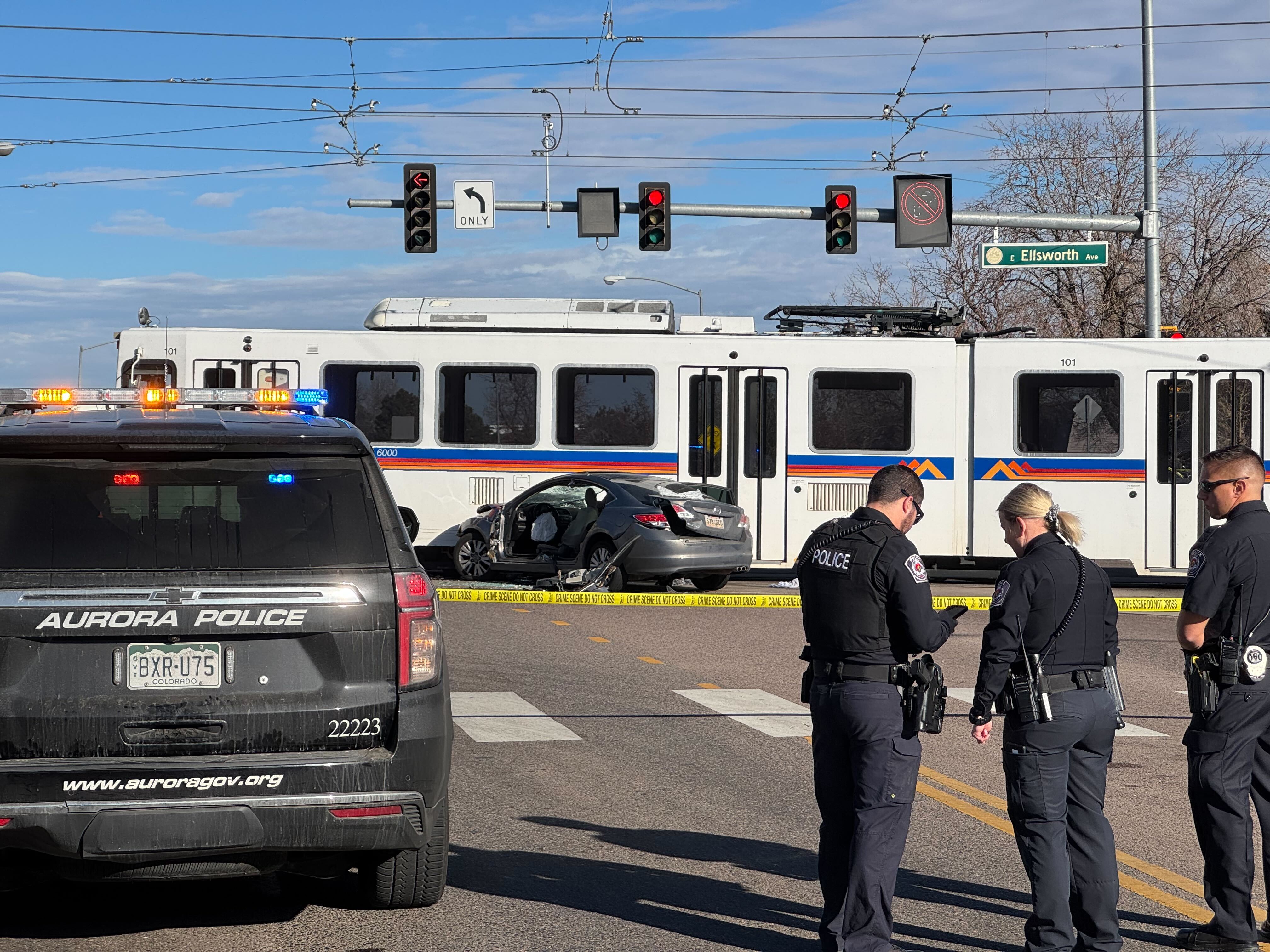 Four hospitalized after shooting suspect flees from scene, crashes into RTD light rail in Aurora on Christmas_dec 25 2024.jpg