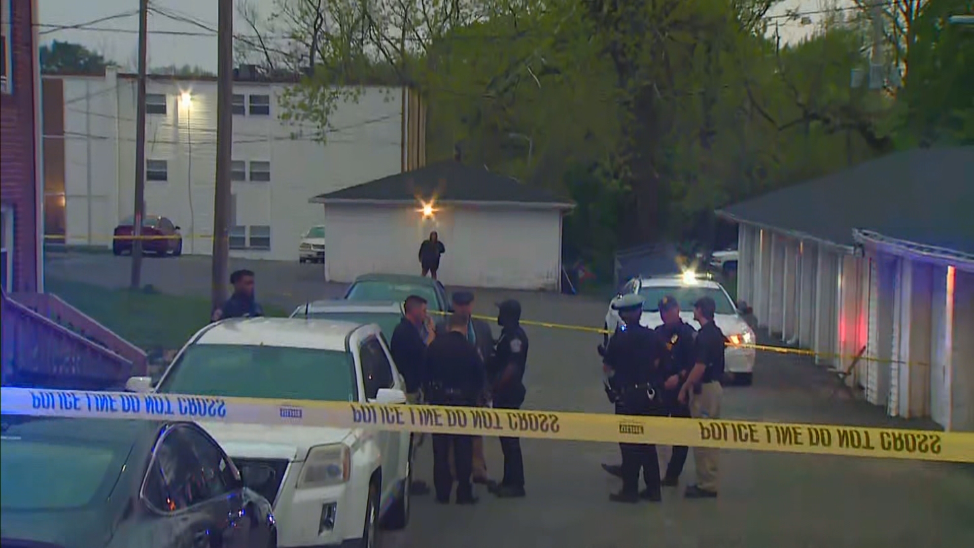 RADNOR ROAD FATAL SHOOTING_frame_4743.jpg