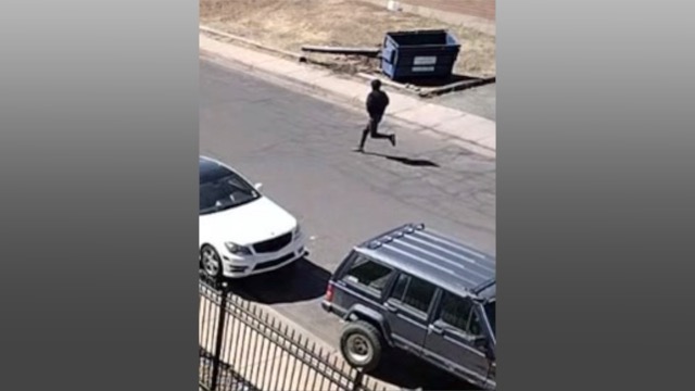 USPIS ROBBERY SUSPECT SURVEILLANCE 2 Medium.jpeg