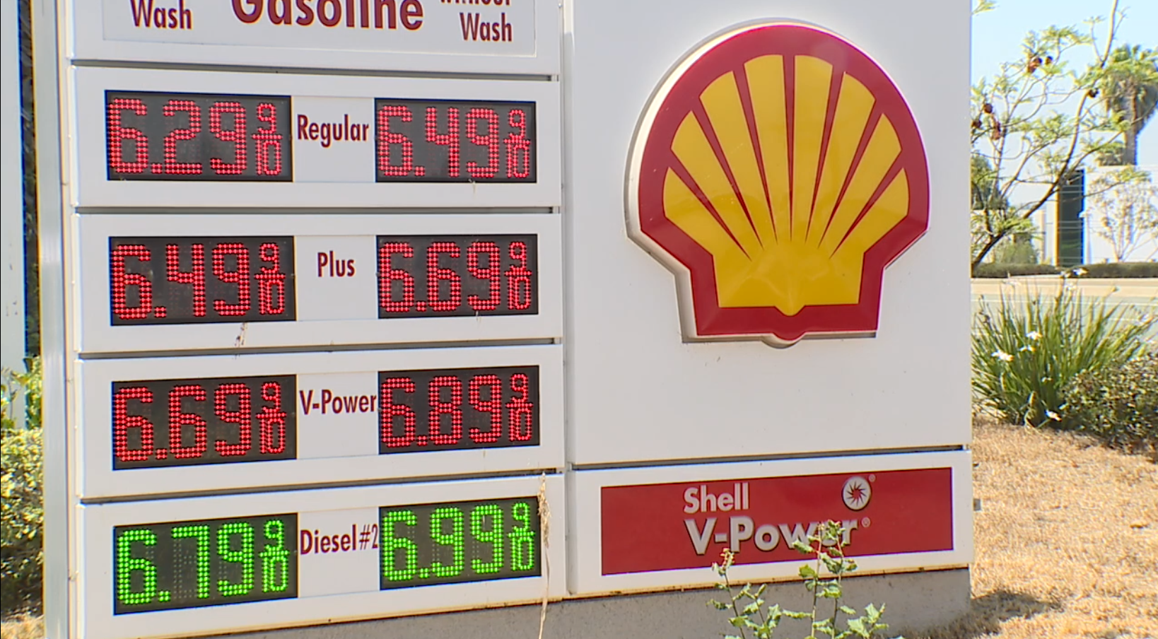 gas prices.png