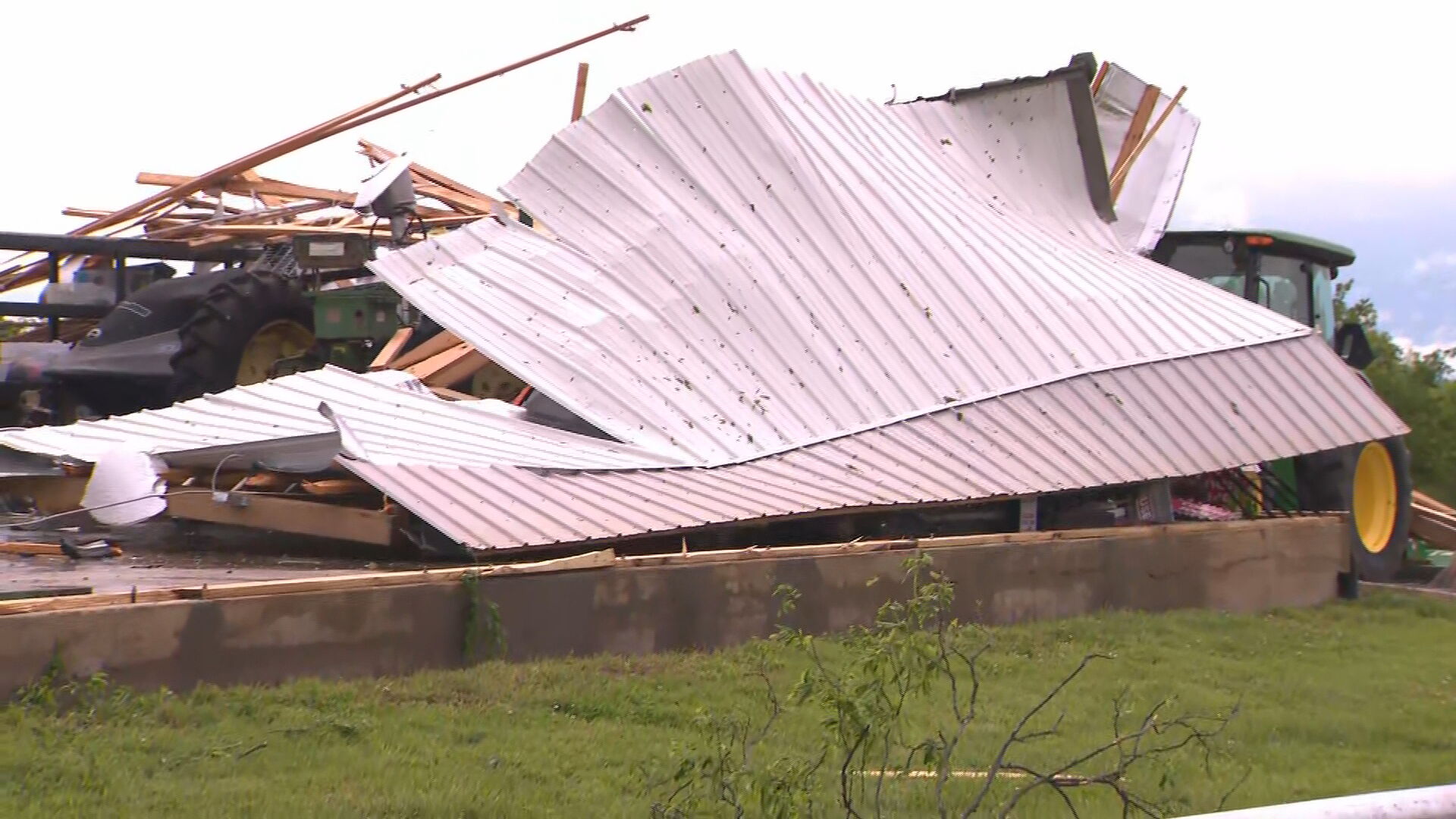 Tornado FOlo.transfer_frame_715.jpeg