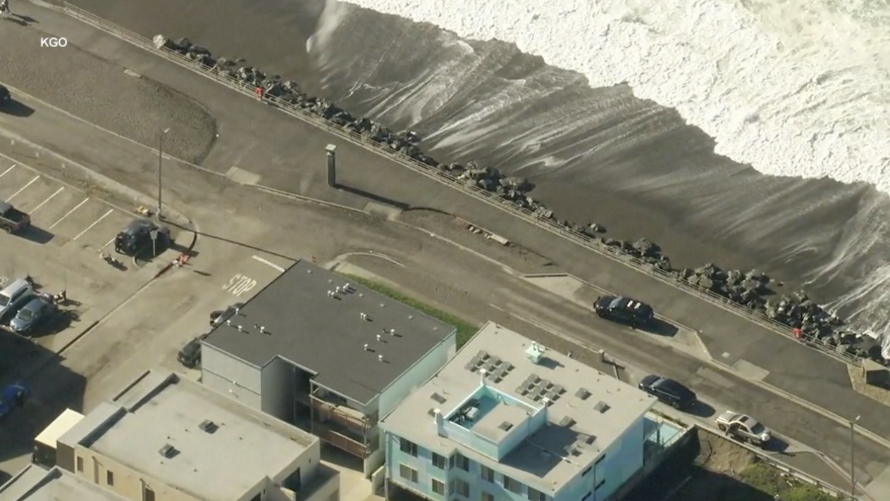 Northern California was hit by an earthquake early Thursday morning, leading to a tsunami warning. 