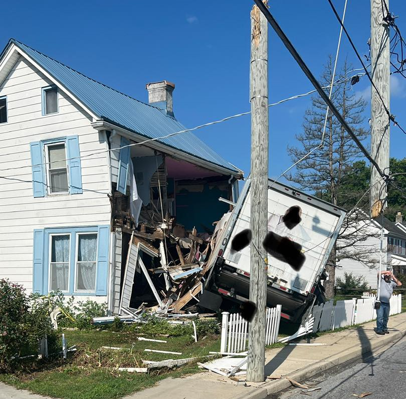 Truck crashes into house in Cecilton