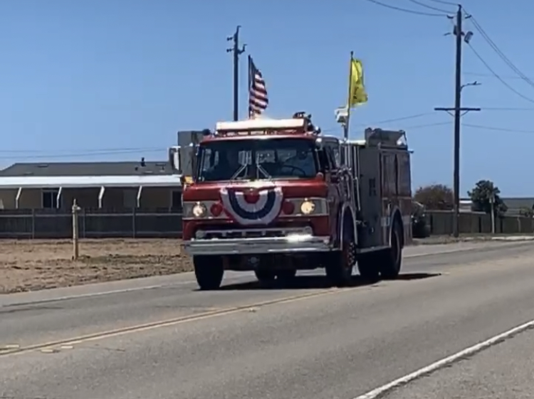 Car parade.jpg