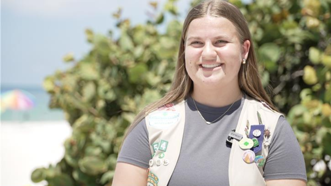 Local girl scout aims to save turtles by keepin Anna Maria Island beaches clean