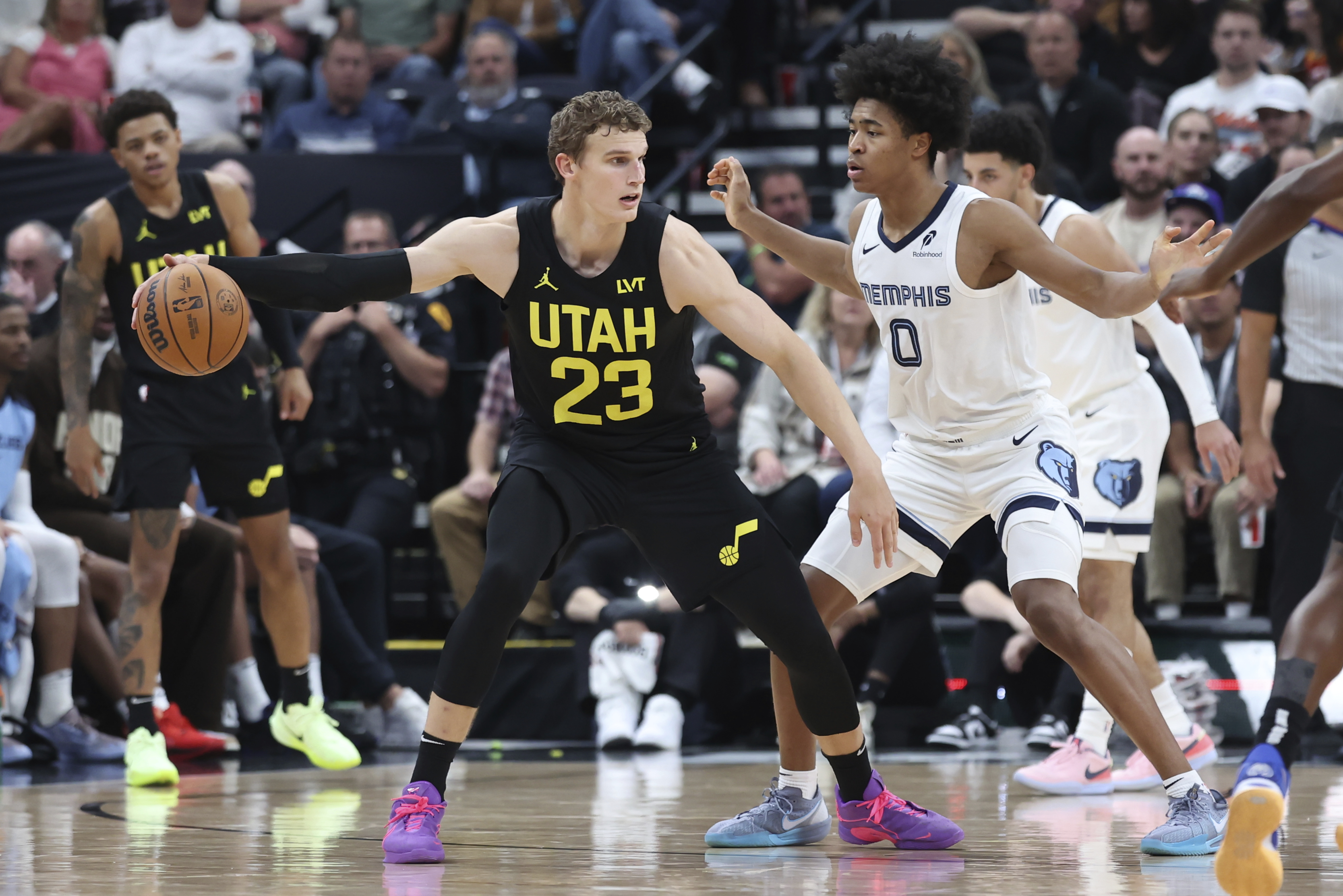 Lauri Markkanen
Jaylen Wells