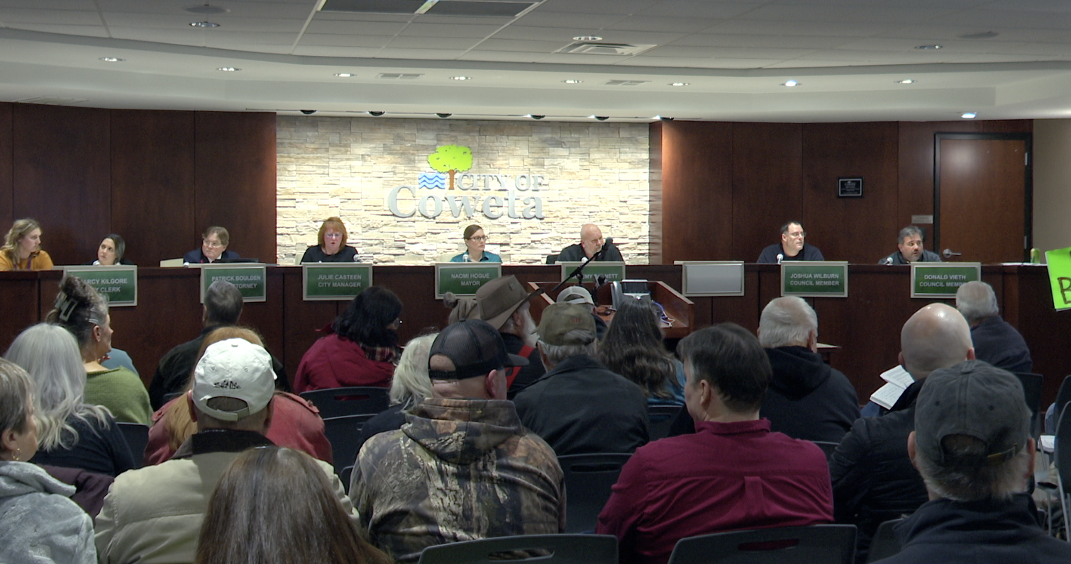 Coweta City Council December 1 meeting data center vote delayed