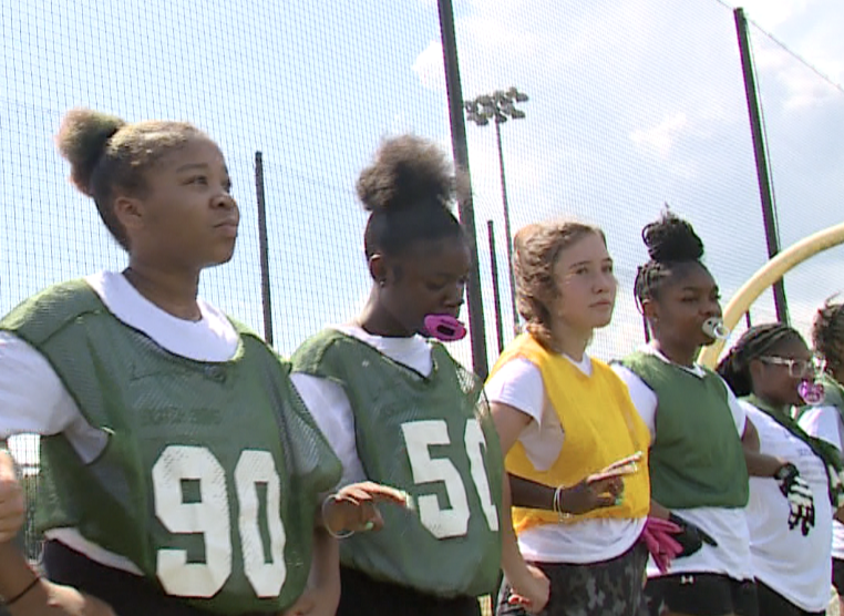 MIKE LONDON WOMEN'S FOOTBALL CLINIC