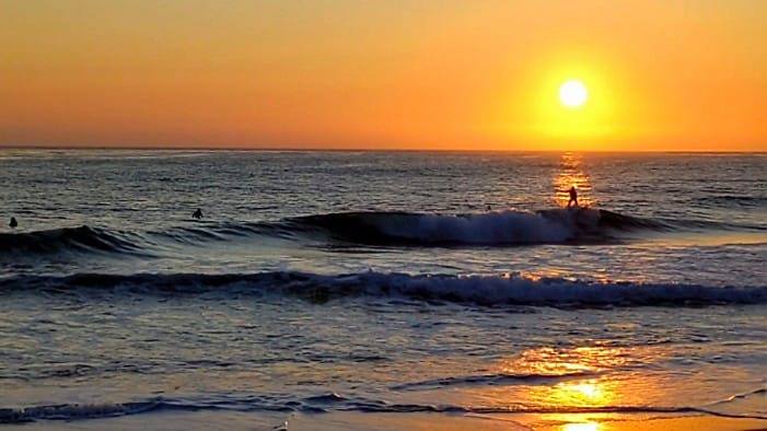 Cambria Surf