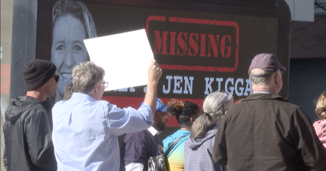 Community Members Rally for Federal Workers in Virginia