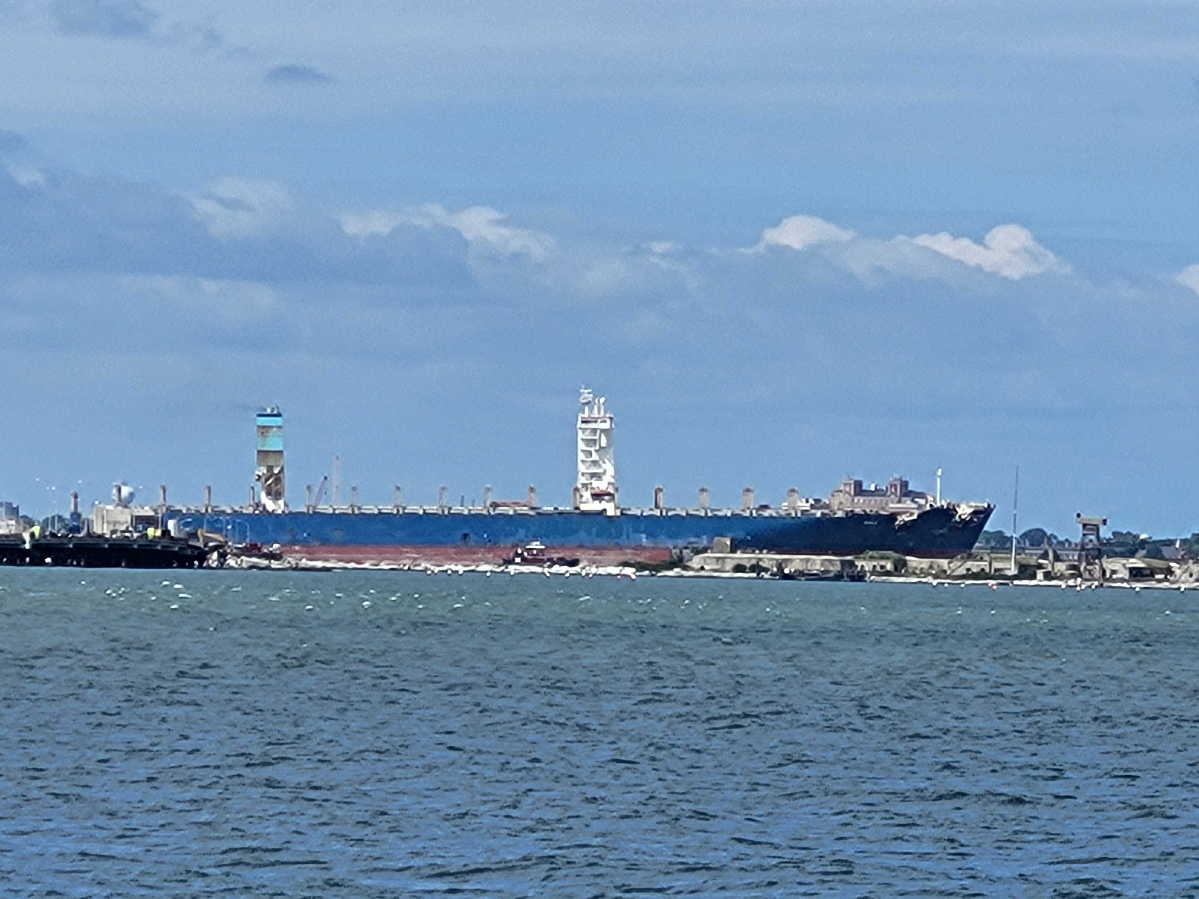 Dali leaving Norfolk 1