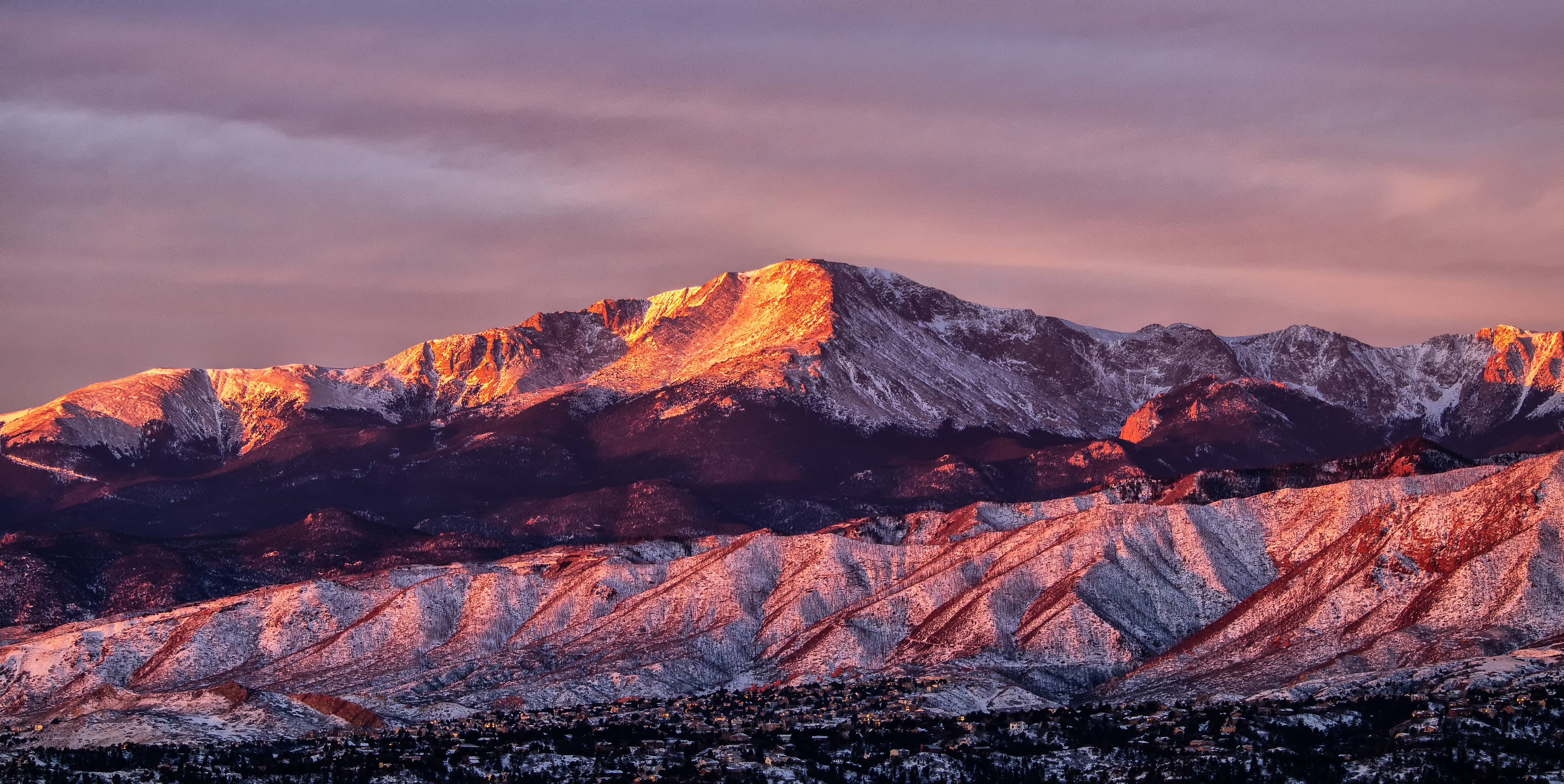 Pikes Peak Bruce Hausknecht.jpg