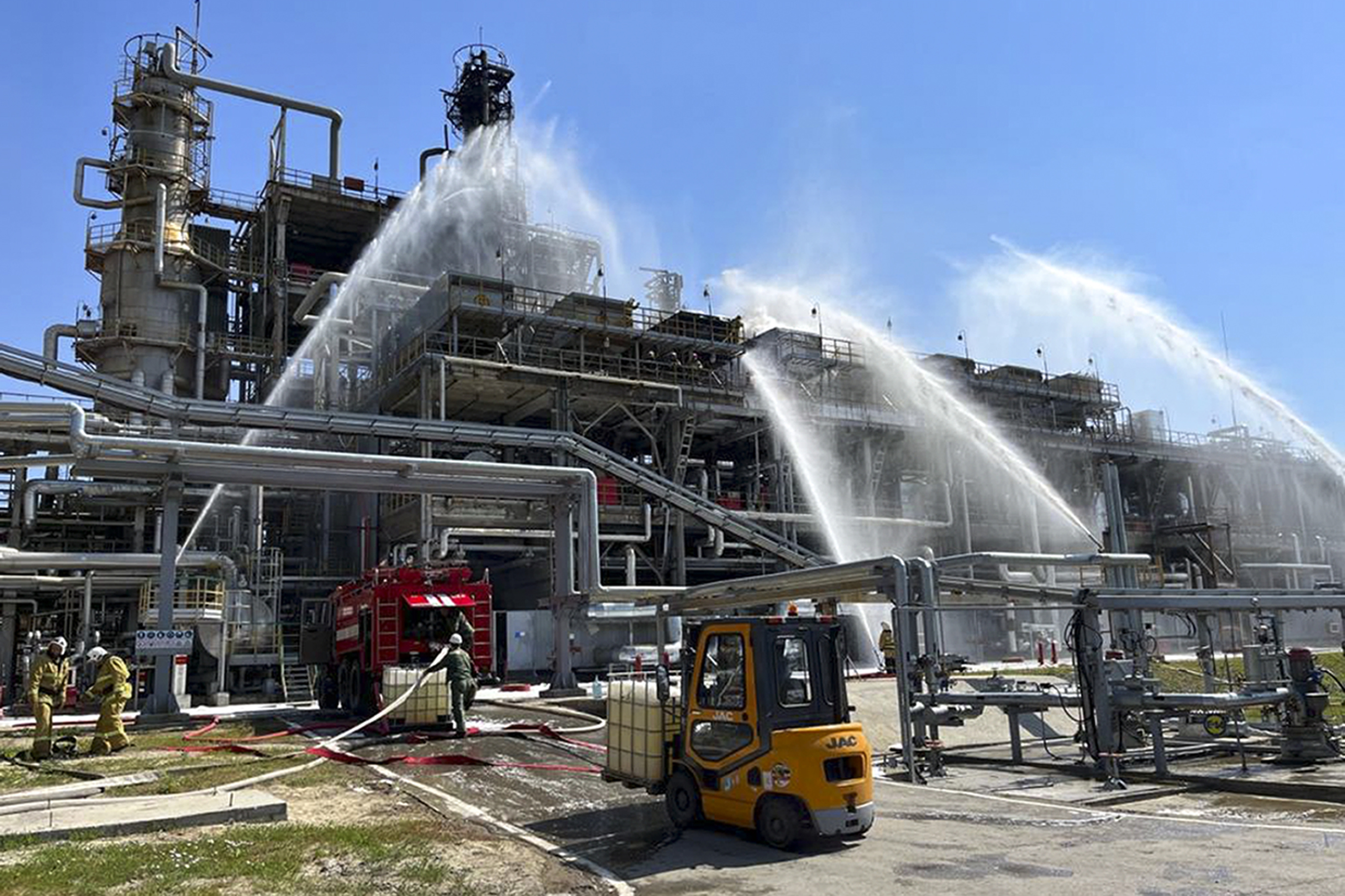 Russia Refinery Fire