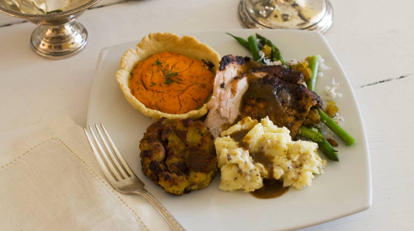  A gourmet Thanksgiving dinner