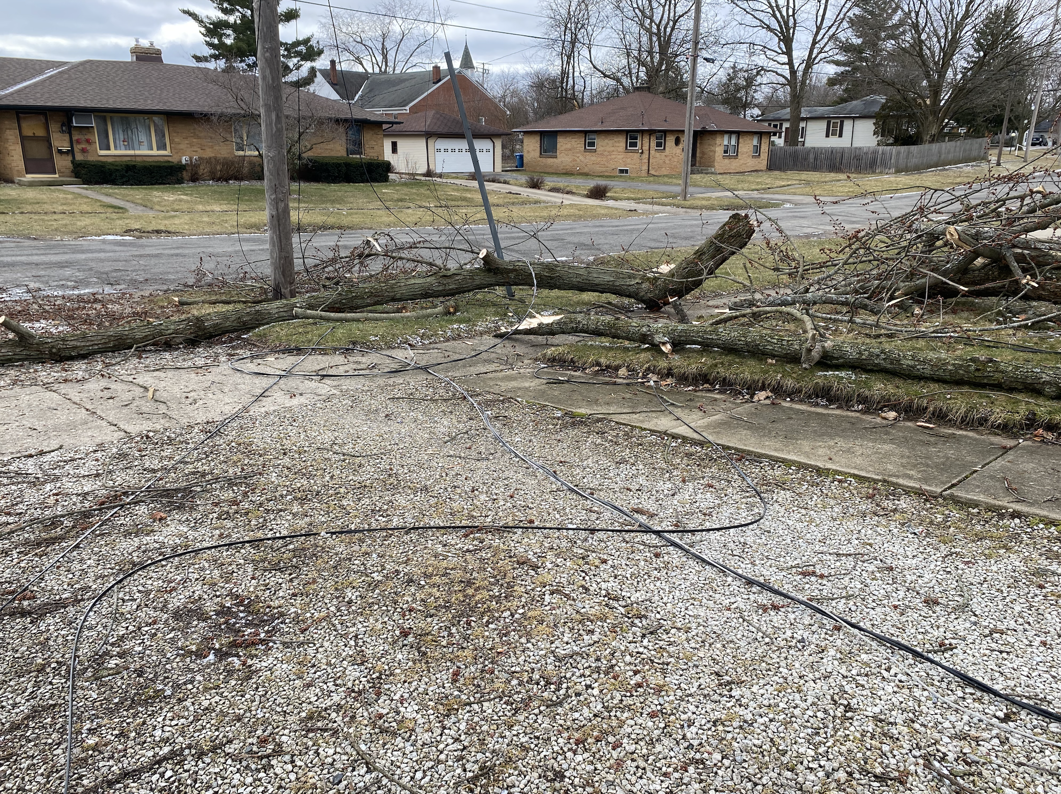 Power outages in Kalamazoo county 