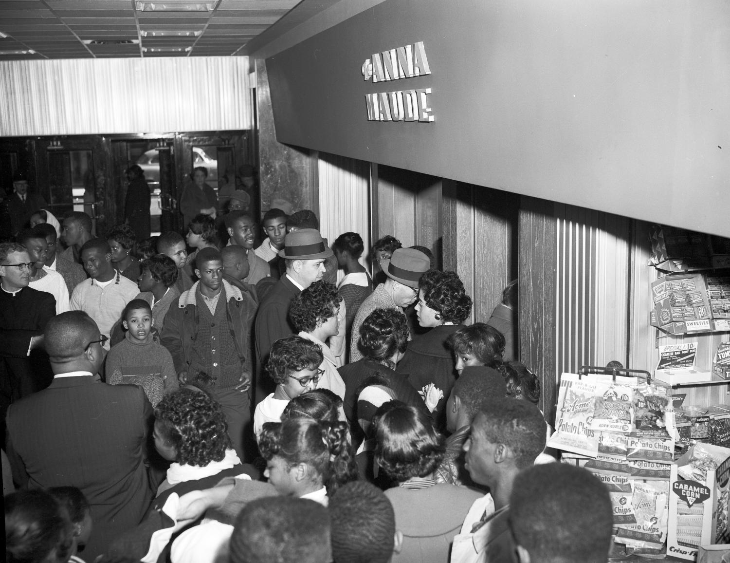 Civil Rights sit in at Anna Maude Cafeteria in OKC (3).jpg