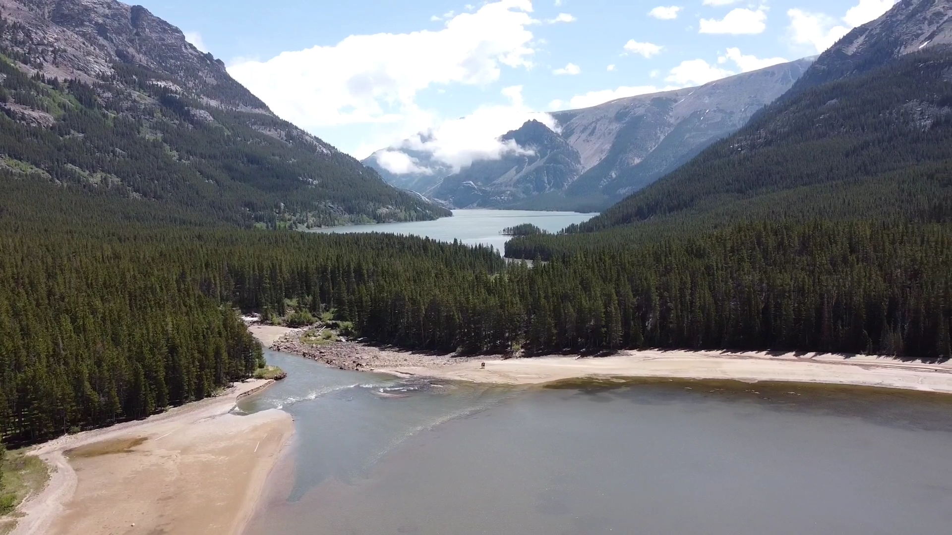 Flood destroys lakes