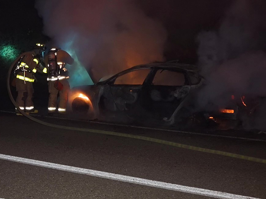 mira_mesa_chase_car_fire.jpg
