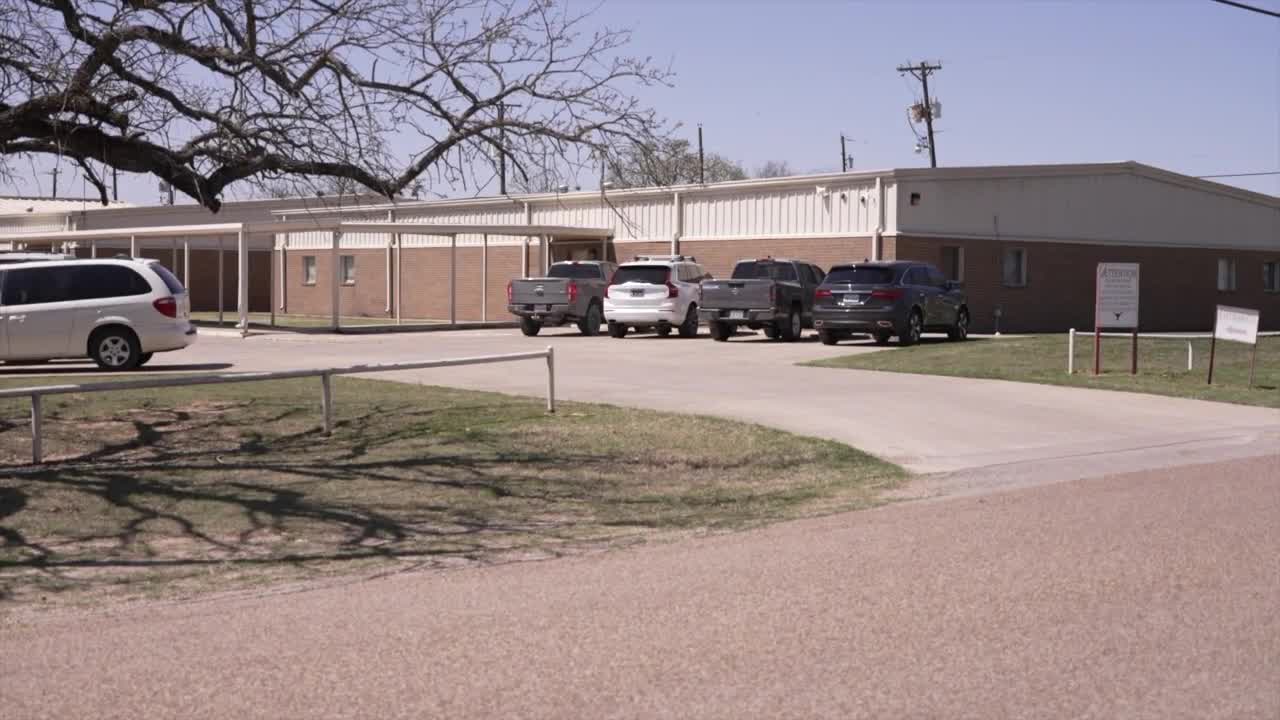Axtell