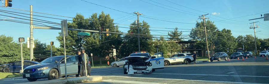 Police involved crash .jpeg