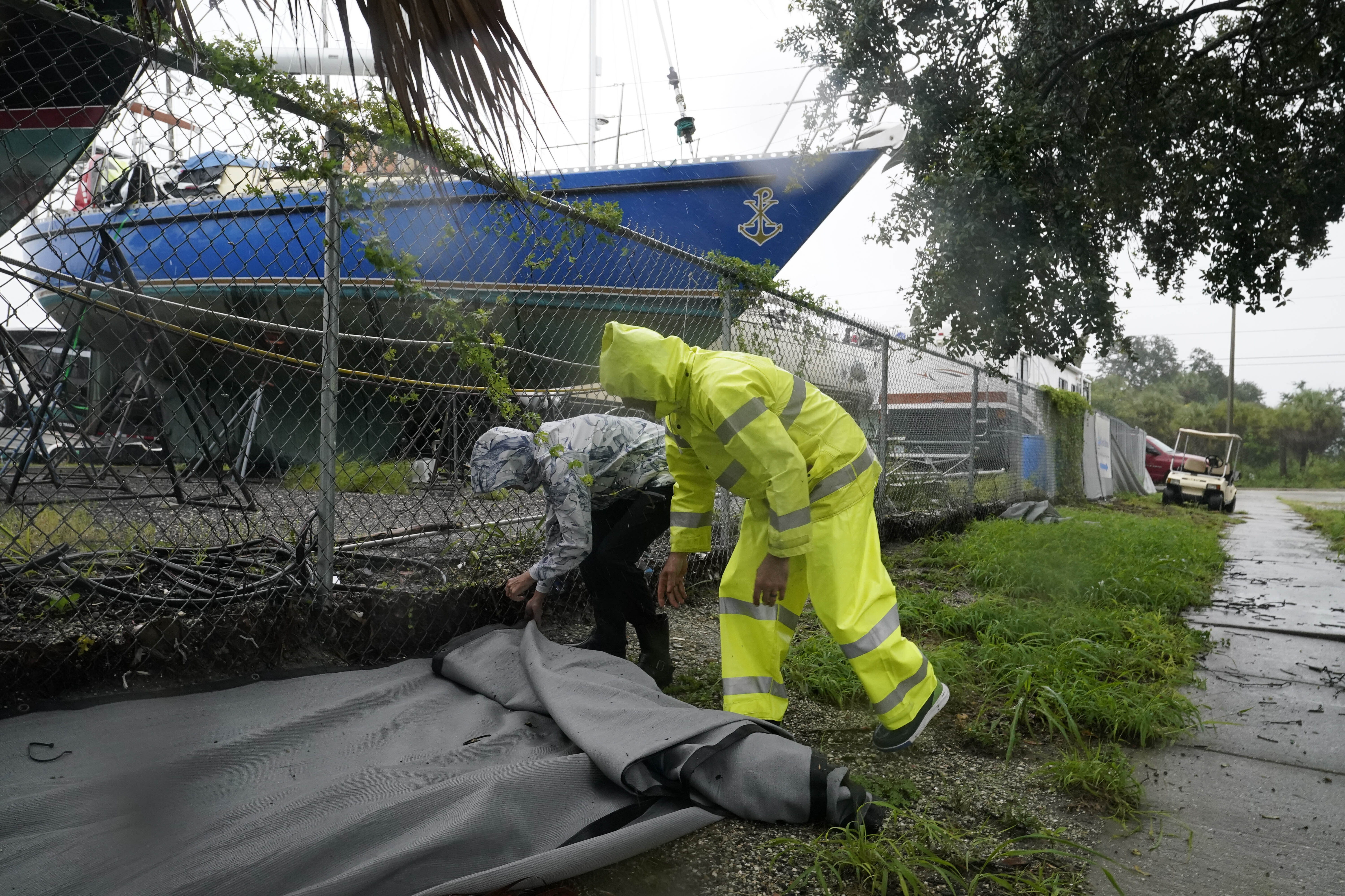 What to know before donating to Hurricane Ian relief - Vimarsana News