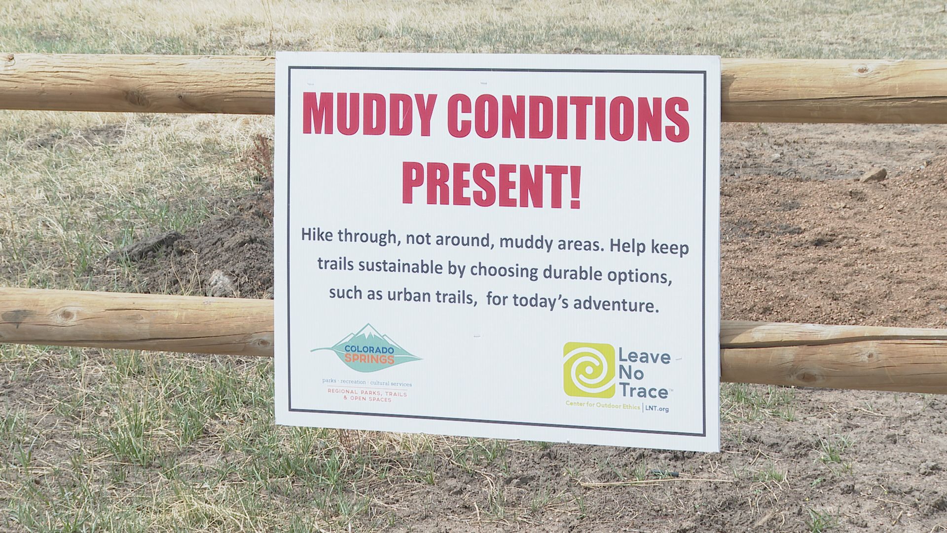 Muddy Conditions sign