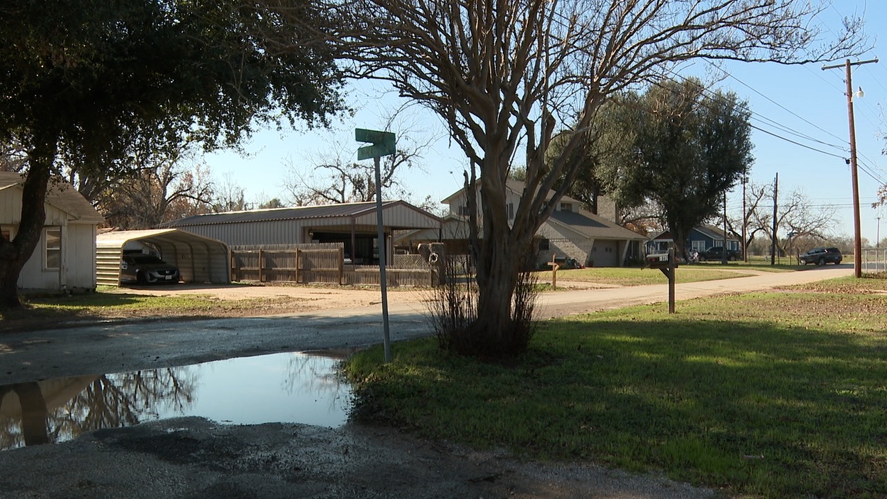 Aging pipes, weather conditions cause rising water main breaks in Cameron, city plans holiday contingency