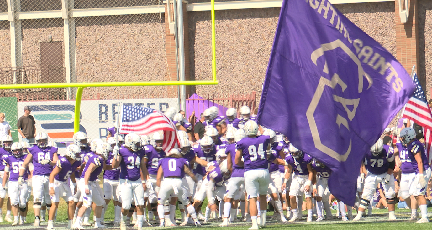 Frontier football roundup: Carroll opens with win in tight battle vs. UM Western