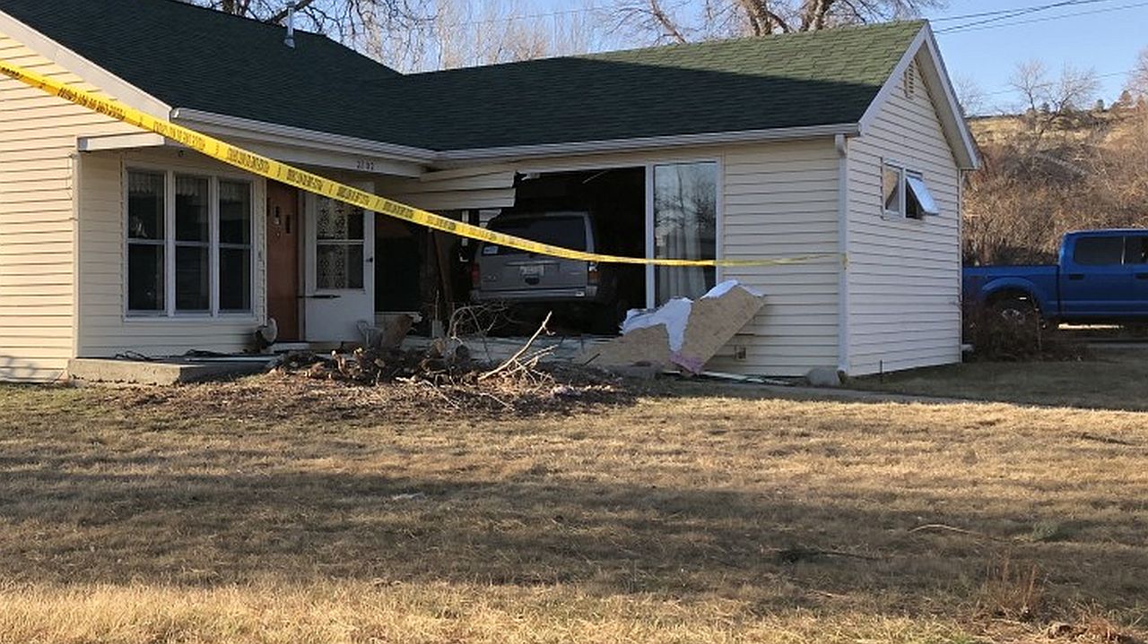 Vehicle crashes into Billings house