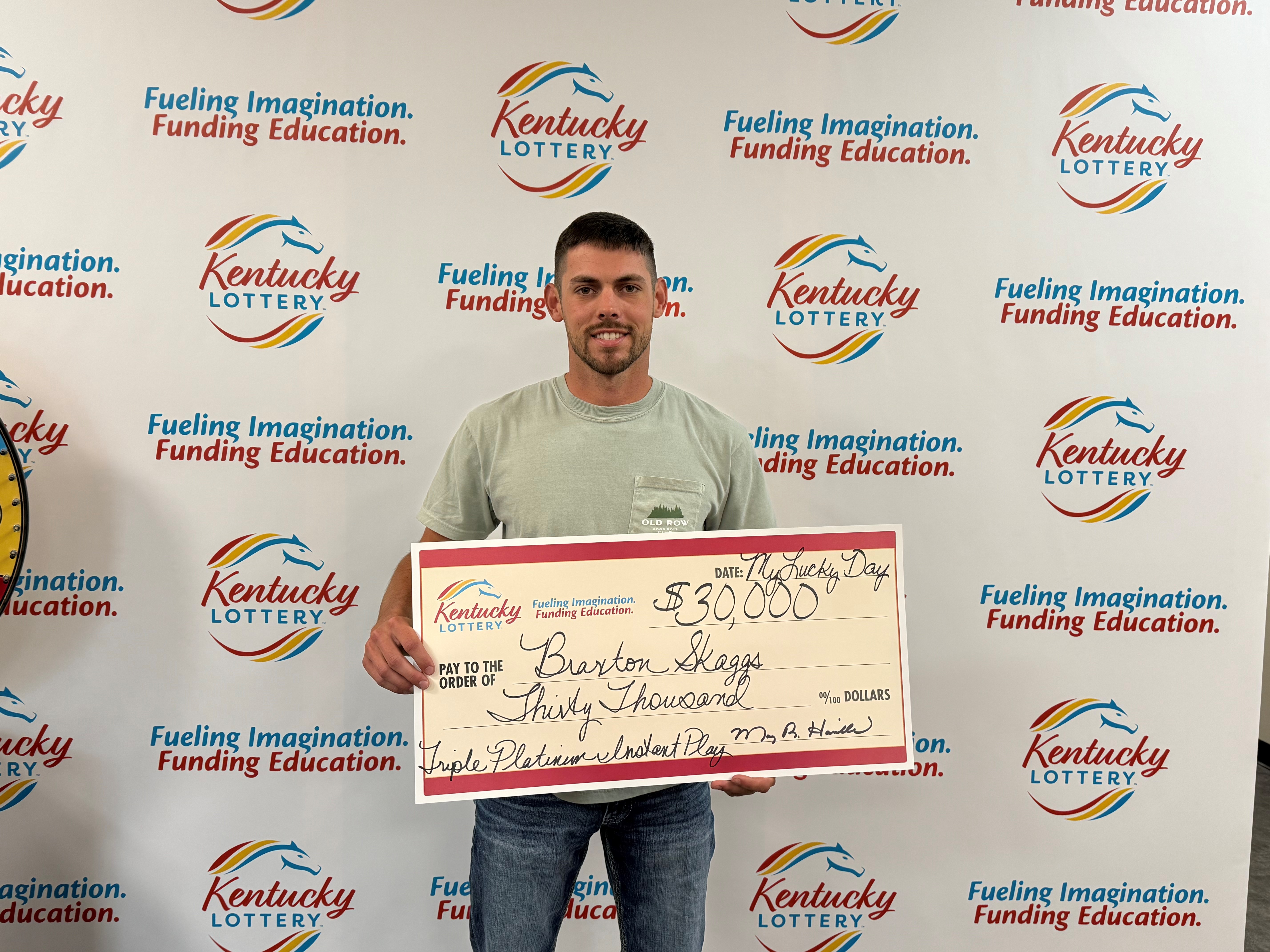 $30,000 Triple Platinum Braxton Skaggs hor.jpg