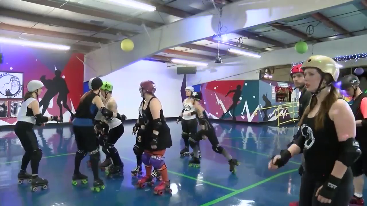 Electric City Roller GrrrlZ