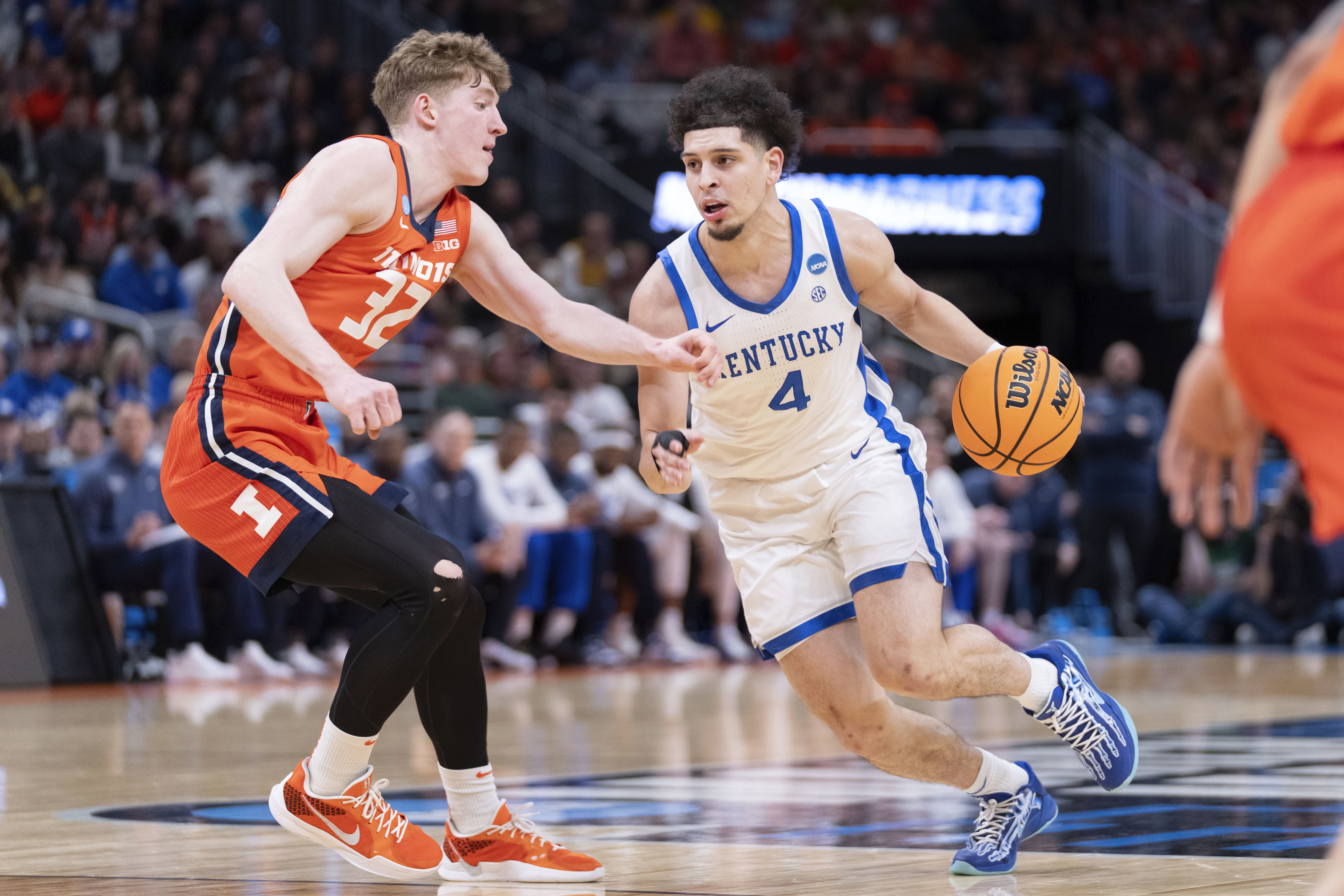 NCAA Illinois Kentucky Basketball