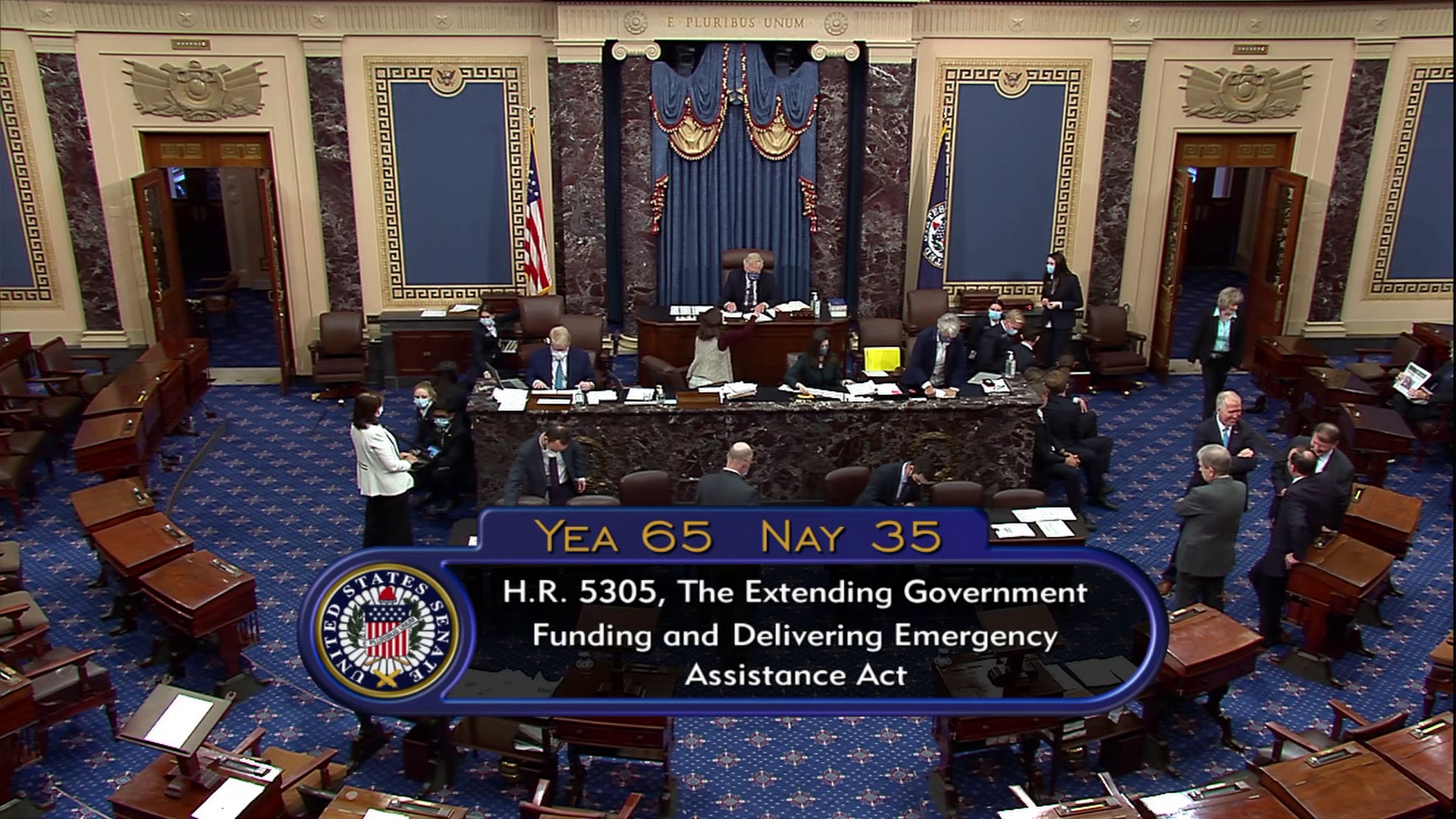 Congress passes government funding bill to prevent shutdown