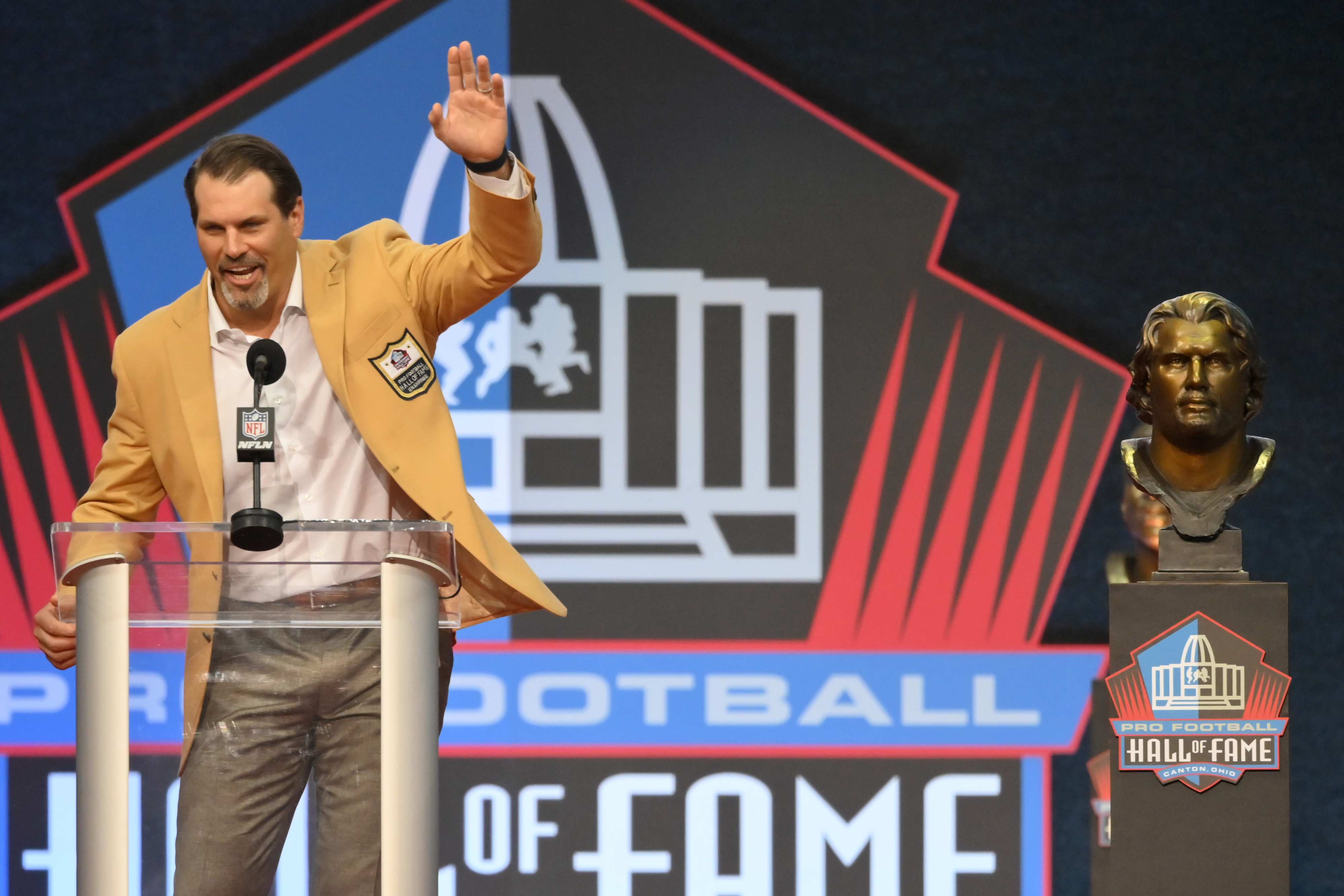 Steve Hutchinson Hall of Fame Football